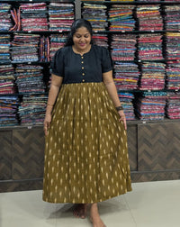 Hakoba Yoke Ikkat Frock